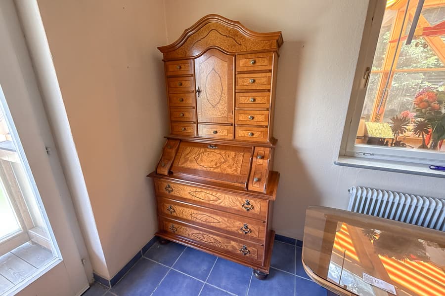 Ladenschrank